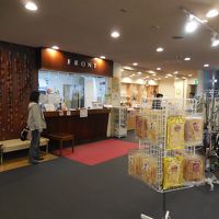 フロントロビー