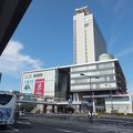 岡山駅やリムジンバスのバス停からのアクセスがとても良いロケーションです