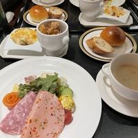 クラブラウンジの軽食