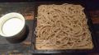 お蕎麦屋さんっぽくないお蕎麦屋さん