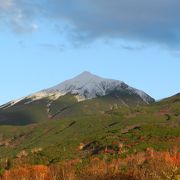 十勝岳連峰の一つ