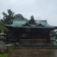 雨が降っていました