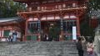 八坂神社のシンボル