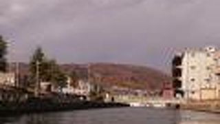 オリジナルの幅の運河です