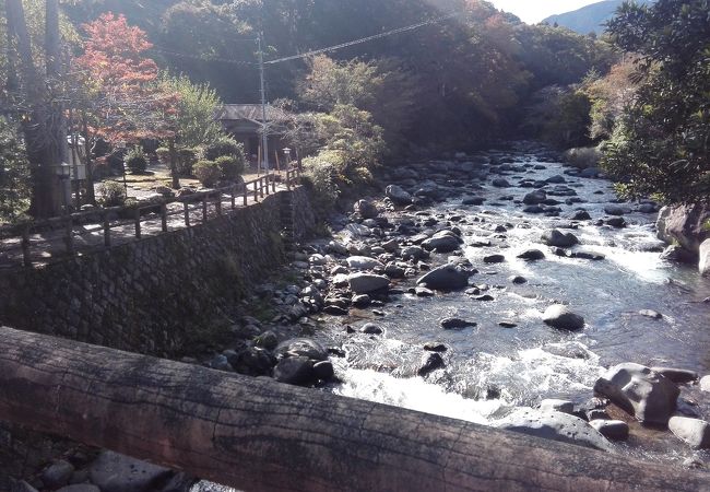 風情ある温泉場