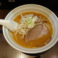 で味噌ラーメン