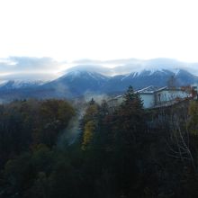 びえい白金温泉と十勝岳連峰