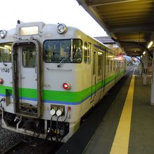 富良野駅に到着