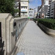 道頓堀川の東端にかかる橋