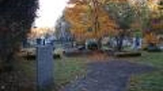 軽井沢にゆかりの外国人が眠っている