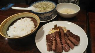 仙台駅内の牛タン通りにあります