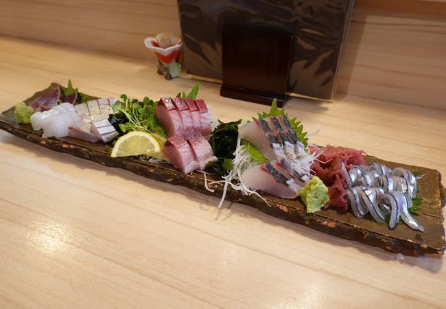 新鮮な魚介類がいただける人気店