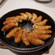 鉄なべ餃子が人気のお店