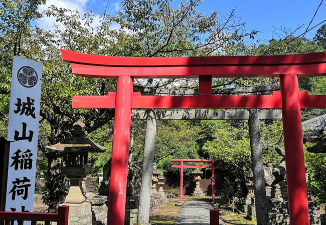 城山稲荷神社 クチコミ アクセス 営業時間 松江 松江しんじ湖温泉 フォートラベル 城山稲荷神社 クチコミ アクセス 営業時間 松江 松江しんじ湖温泉 フォートラベル