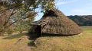 清流が流れる公園