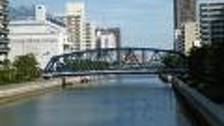 1930年竣工の歴史ある橋