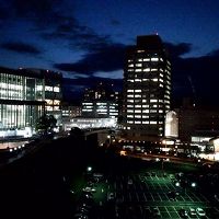 目の前が多摩センター駅です