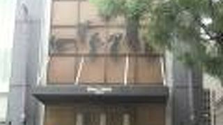 姉妹店が休止、がんばれ老舗のジャズ・クラブ