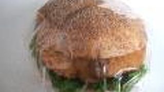 （再訪）コロッケパンは期待外れ