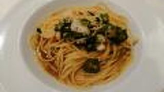 ランチはドリンクバー付き