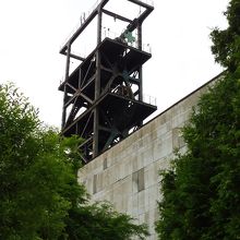 今でも動いてそうな旧住友赤平炭鉱立坑櫓