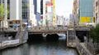 道頓堀川の遊歩道