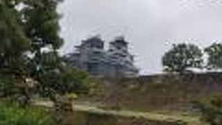 ここから天守閣が見れる