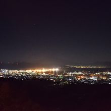 日本平パークウェイから見る夜景
