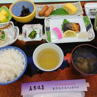 典型的な昭和時代の日本旅館朝食を久しぶりに食べた。