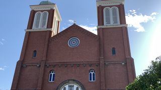 丘の上に立つ教会