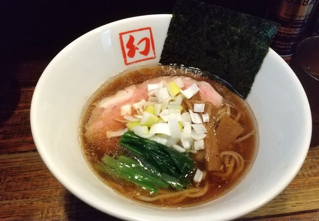 人気の小さなラーメン店