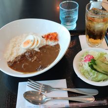 モーニングカレーセット、ドリンク付き