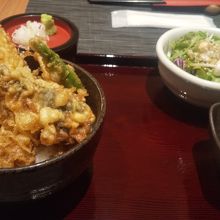 小海老天丼とせいろ