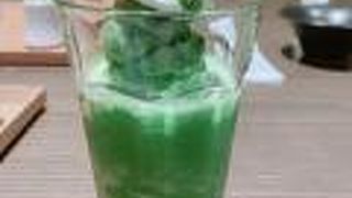 抹茶のスムージー