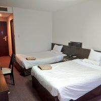 部屋の内装はシンプル。