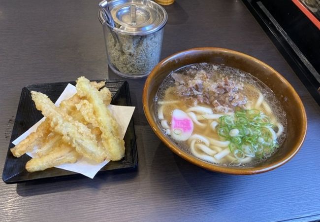 肉ごぼ天うどん！