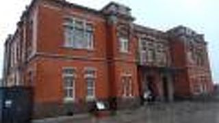 門司港レトロの中でも目立つ建物