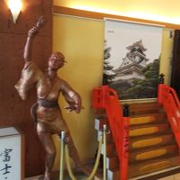 １階ロビーにあります。