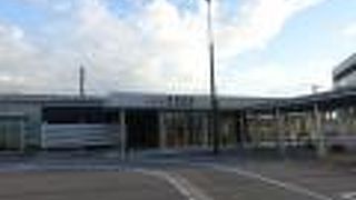 北陸新幹線との乗りかえ駅