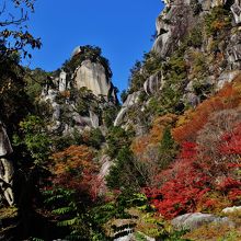 紅葉の覚円峰