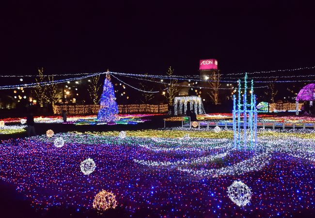 佐久平駅のすぐ横で開催されるイルミネーションイベント