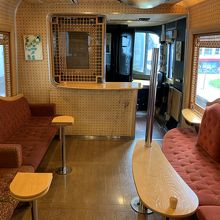 車両前方/後方にあるフリースペース