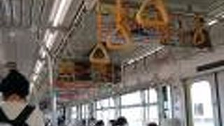 立川の市内と郊外を結ぶモノレール