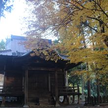 勝頼らの遺灰の安置されていた甲州館