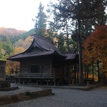 ここで勝頼らは自刃しました