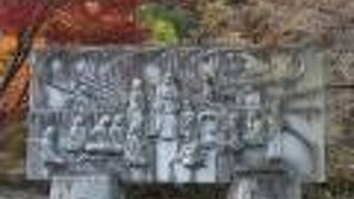 景徳院の駐車場、バス停あたり