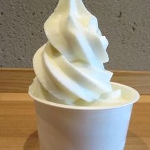 麹ソフトクリーム　300円