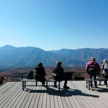 正面は南アルプスの絶景