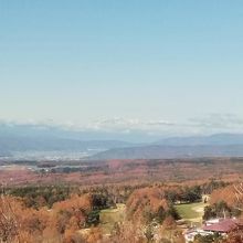 諏訪湖越しに北アルプスが拝める