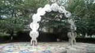 地面の子供の絵が可愛い